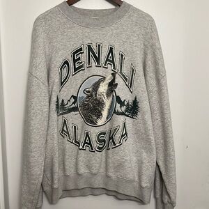 Abercrombie & Fitch Alaska crewneck sweater fleece